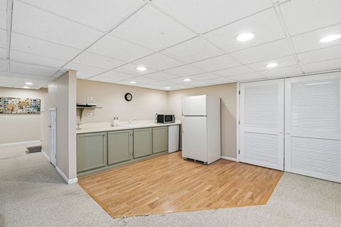 Tiny photo for 940 Mount Vernon Avenue, Lake Forest, IL 60045 (MLS # 12565703)