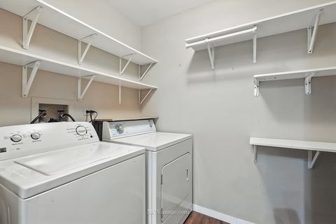 Tiny photo for 2486 Brunswick Circle #A2, Woodridge, IL 60517 (MLS # 12486955)