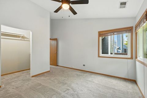 Tiny photo for 2486 Brunswick Circle #A2, Woodridge, IL 60517 (MLS # 12486955)