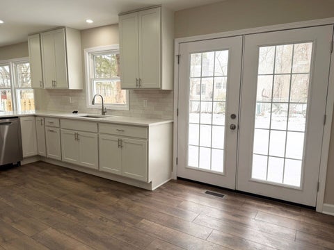 Tiny photo for 711 Woodhollow Lane, Buffalo Grove, IL 60089 (MLS # 12627032)