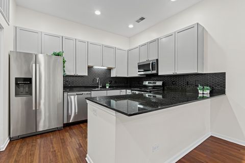 Tiny photo for 954 N Crosby Street, Chicago, IL 60610 (MLS # 12472163)