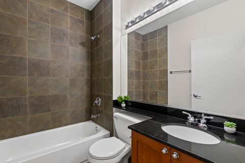 Tiny photo for 954 N Crosby Street, Chicago, IL 60610 (MLS # 12472163)
