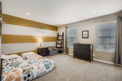 Tiny photo for 1987 Sagebrook Drive, South Elgin, IL 60177 (MLS # 12483854)