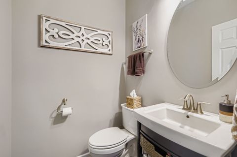 Tiny photo for 1987 Sagebrook Drive, South Elgin, IL 60177 (MLS # 12483854)