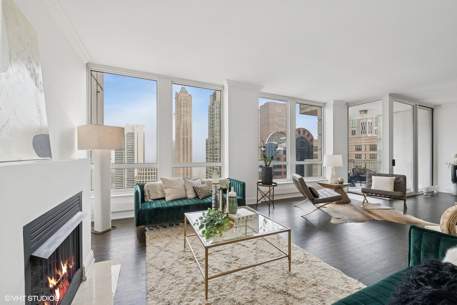 55 E Erie Street 4102