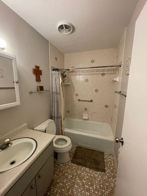 A home in Oak Lawn