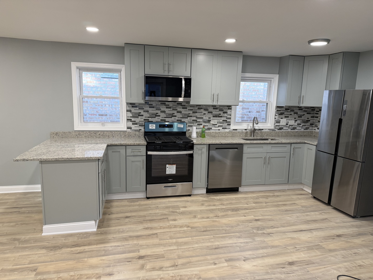 9015 S Carpenter Street