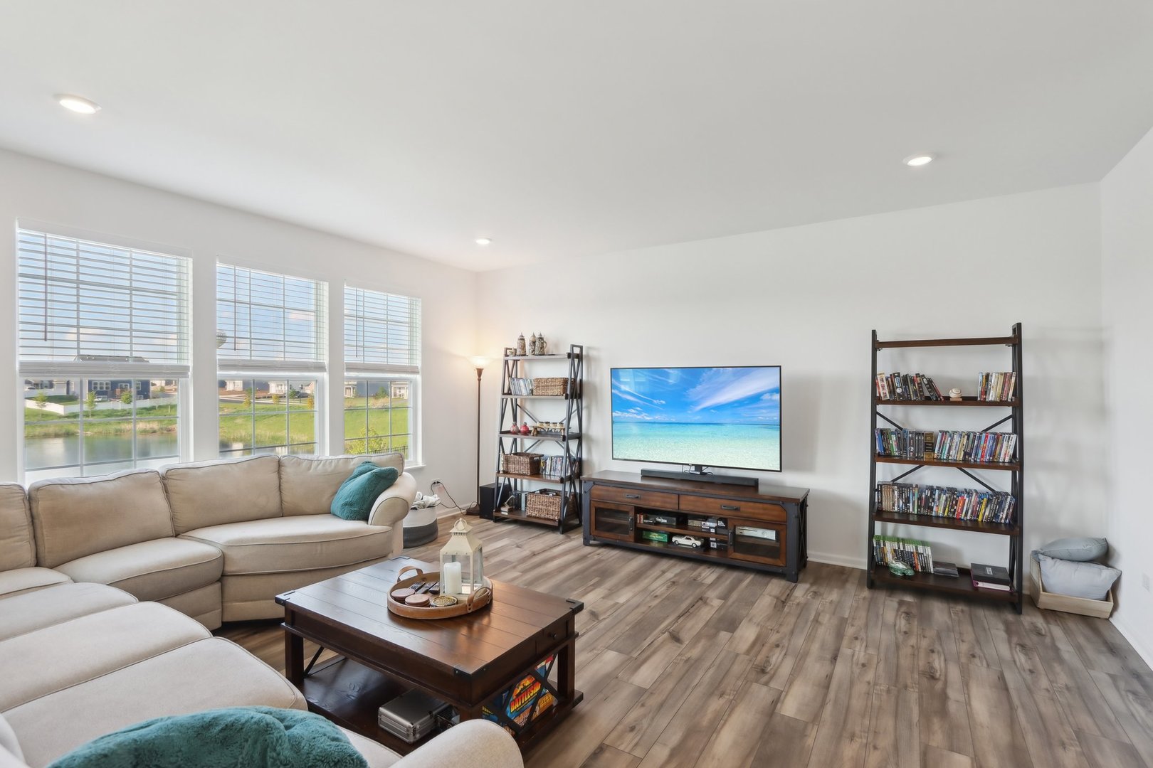 1256 Kentwood Drive