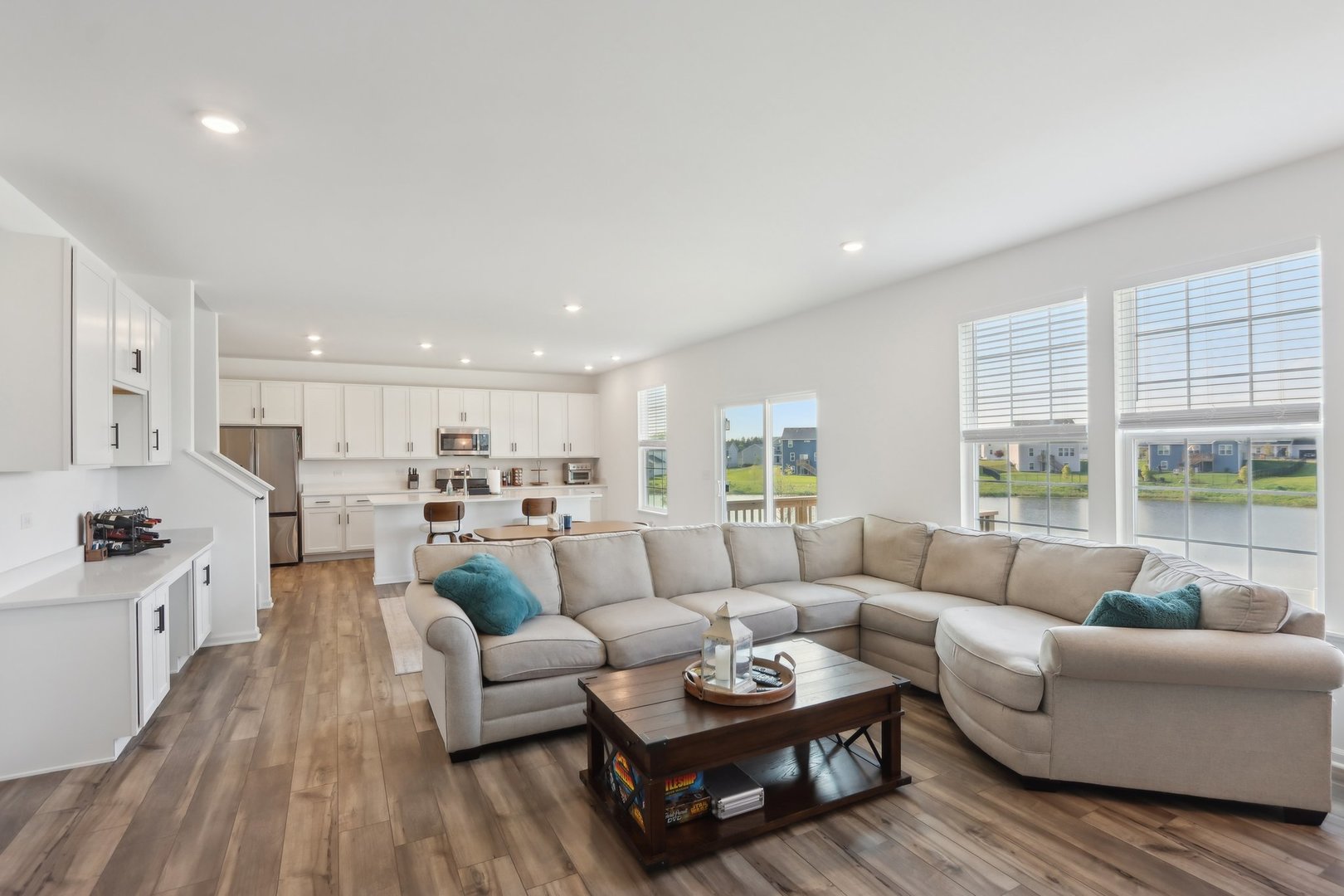 1256 Kentwood Drive