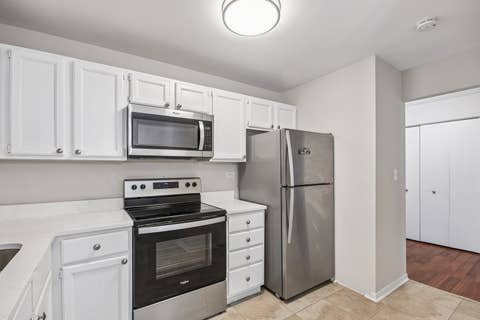 Tiny photo for 1275 E Baldwin Lane #104, Palatine, IL 60074 (MLS # 12674168)