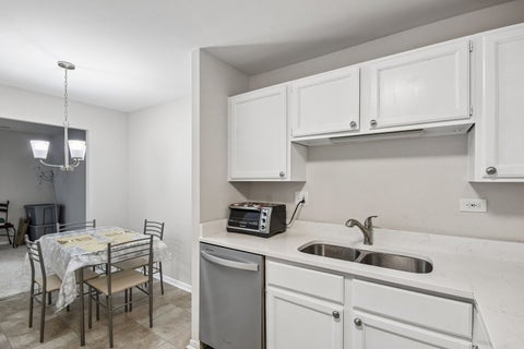 Tiny photo for 1275 E Baldwin Lane #104, Palatine, IL 60074 (MLS # 12674168)