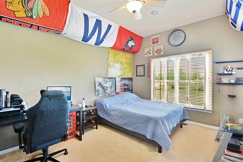 Tiny photo for 25 Harborside Way, Hawthorn Woods, IL 60047 (MLS # 12559490)