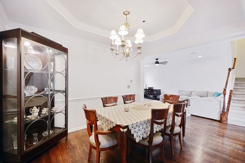 Tiny photo for 25 Harborside Way, Hawthorn Woods, IL 60047 (MLS # 12559490)