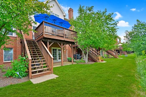 Tiny photo for 25 Harborside Way, Hawthorn Woods, IL 60047 (MLS # 12559490)