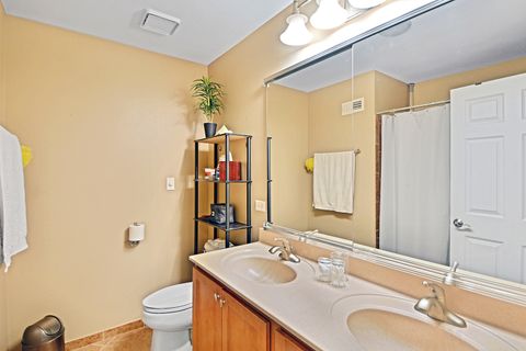 Tiny photo for 25 Harborside Way, Hawthorn Woods, IL 60047 (MLS # 12559490)