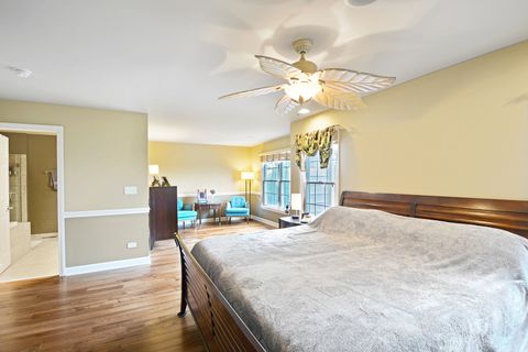 Tiny photo for 25 Harborside Way, Hawthorn Woods, IL 60047 (MLS # 12559490)