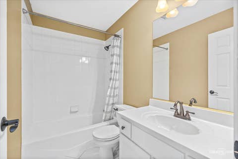 Tiny photo for 3811 Sunburst Lane, Naperville, IL 60564 (MLS # 12691381)
