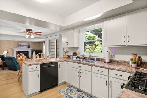 Tiny photo for 2130 Valley Creek Drive, Elgin, IL 60123 (MLS # 12638805)