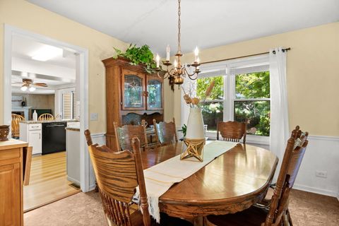 Tiny photo for 2130 Valley Creek Drive, Elgin, IL 60123 (MLS # 12638805)