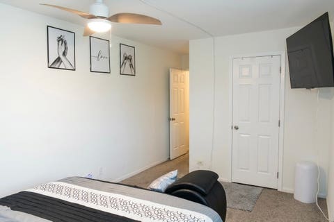 Tiny photo for 72 S Ruga Court, Addison, IL 60101 (MLS # 12651115)