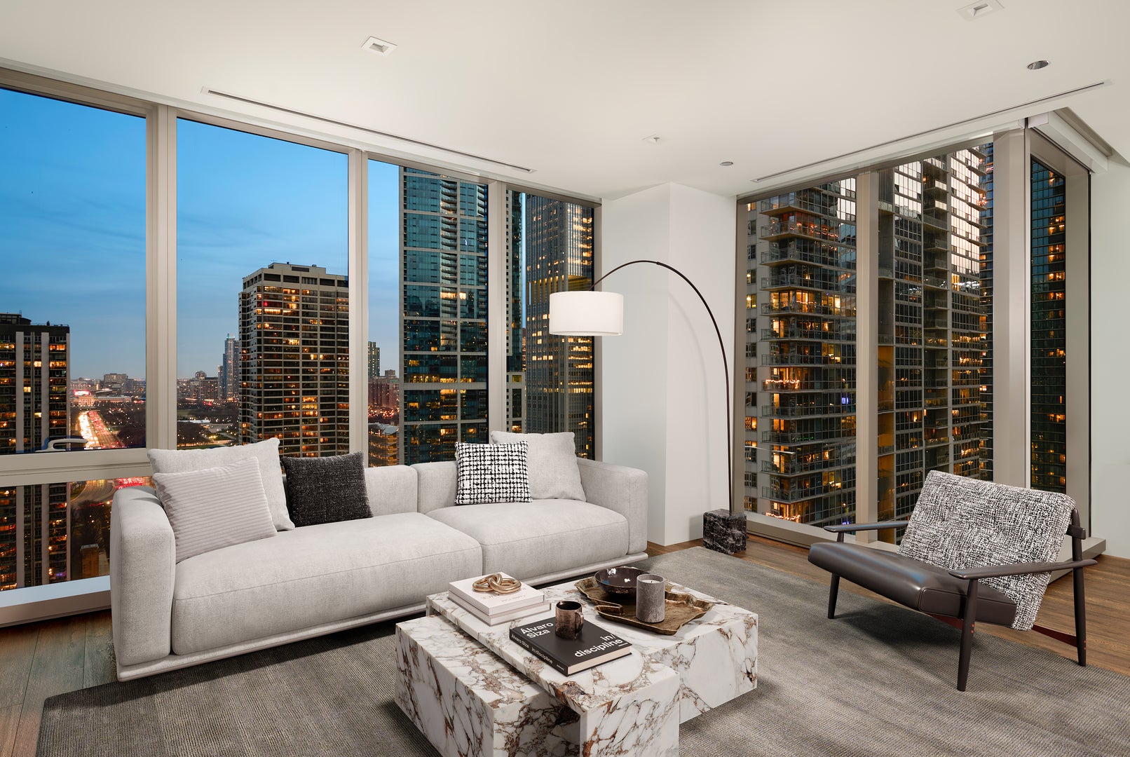 363 E Wacker Drive 1607