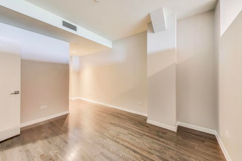 Tiny photo for 6 N Michigan Avenue #801, Chicago, IL 60602 (MLS # 12448456)