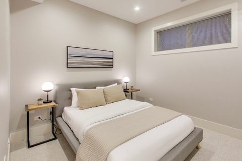 Tiny photo for 4135 N Kenmore Avenue #1N, Chicago, IL 60613 (MLS # 12512626)