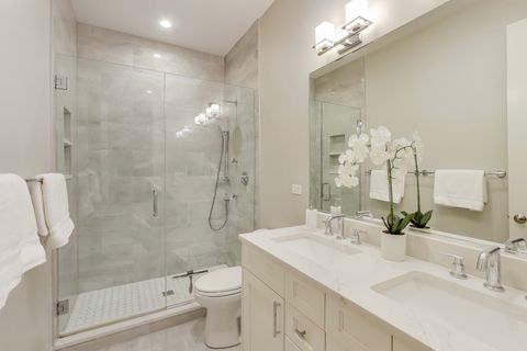 Tiny photo for 4135 N Kenmore Avenue #1N, Chicago, IL 60613 (MLS # 12512626)