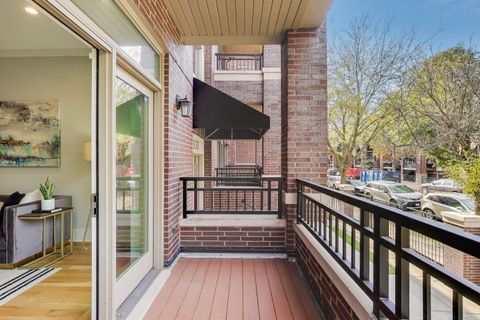Tiny photo for 4135 N Kenmore Avenue #1N, Chicago, IL 60613 (MLS # 12512626)