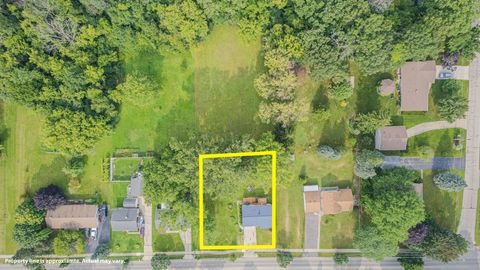 Tiny photo for 1048 Belle Plaine Avenue, Gurnee, IL 60031 (MLS # 12512132)