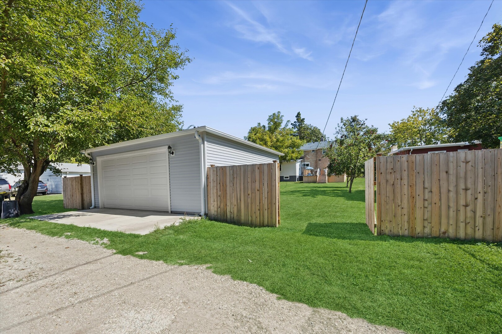 242 N Wilmette Avenue