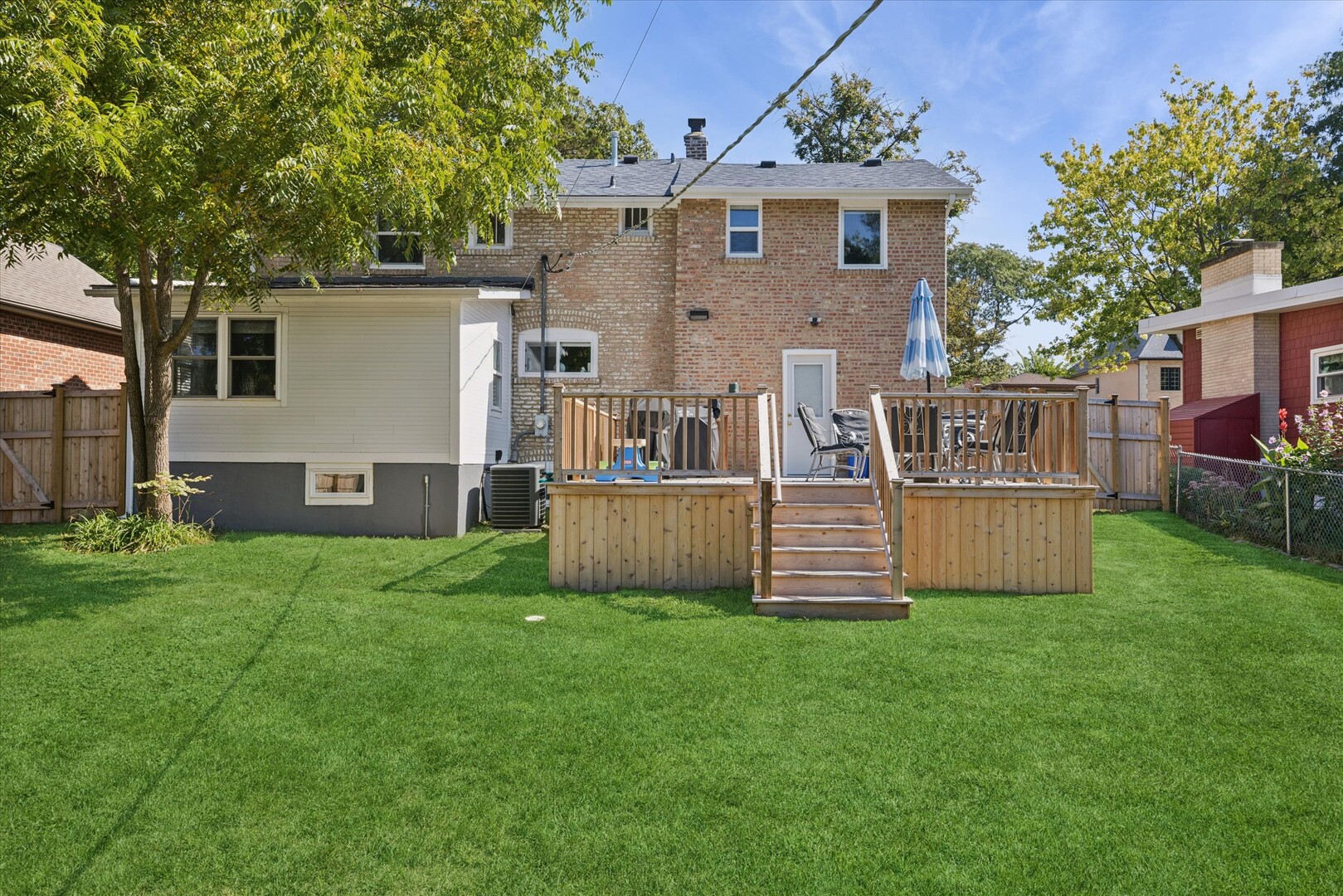242 N Wilmette Avenue