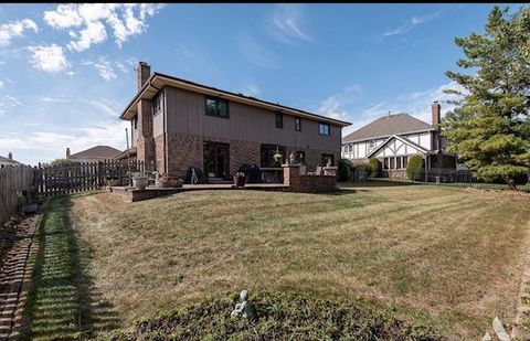 Tiny photo for 12809 S Brian Place, Palos Park, IL 60464 (MLS # 12498892)