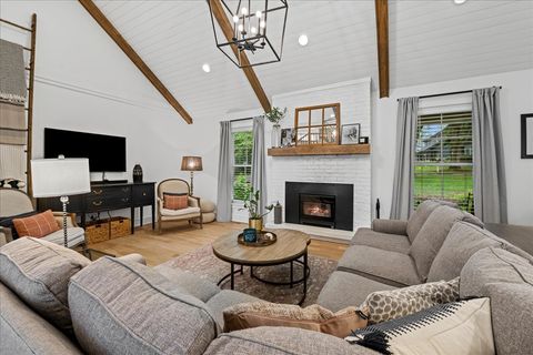 Tiny photo for 204 Country Commons Road, Trout Valley, IL 60013 (MLS # 12490335)