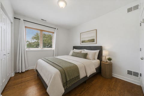 Tiny photo for 3801 N Kedzie Avenue #3S, Chicago, IL 60618 (MLS # 12707649)