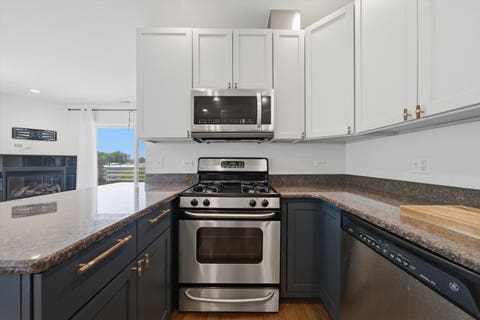 Tiny photo for 3801 N Kedzie Avenue #3S, Chicago, IL 60618 (MLS # 12707649)