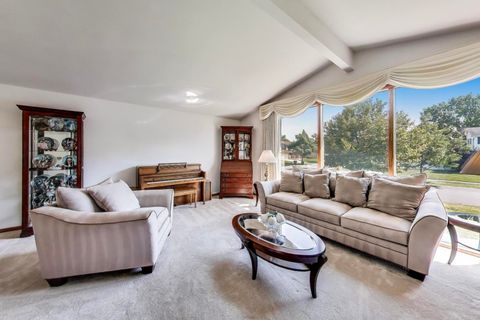 Tiny photo for 1580 Habberton Avenue, Park Ridge, IL 60068 (MLS # 12476884)