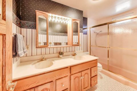 Tiny photo for 1580 Habberton Avenue, Park Ridge, IL 60068 (MLS # 12476884)