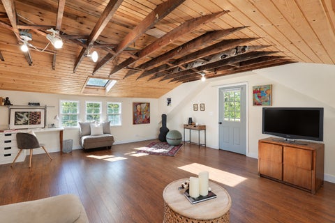 Tiny photo for 1625 Lake Avenue, Wilmette, IL 60091 (MLS # 12787310)