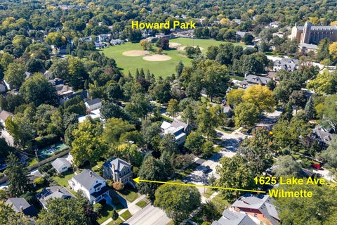 Tiny photo for 1625 Lake Avenue, Wilmette, IL 60091 (MLS # 12787310)
