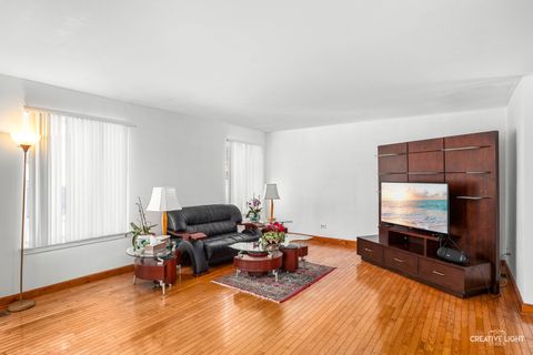 Tiny photo for 401 FOXBOROUGH Trail, Bolingbrook, IL 60440 (MLS # 12552817)