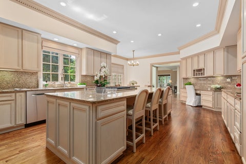 Tiny photo for 610 S Ridge Road, Lake Forest, IL 60045 (MLS # 12769386)