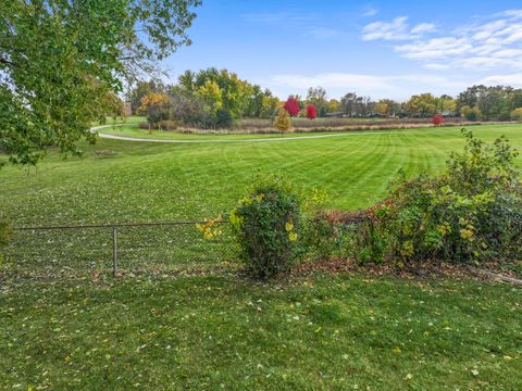 Tiny photo for 1027 Duxbury Lane, Schaumburg, IL 60193 (MLS # 12509307)