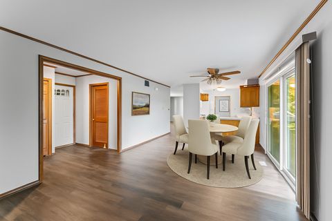 Tiny photo for 1027 Duxbury Lane, Schaumburg, IL 60193 (MLS # 12509307)