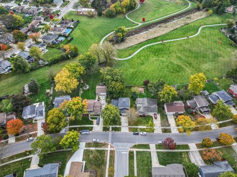 Tiny photo for 1027 Duxbury Lane, Schaumburg, IL 60193 (MLS # 12509307)