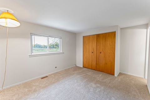 Tiny photo for 1027 Duxbury Lane, Schaumburg, IL 60193 (MLS # 12509307)
