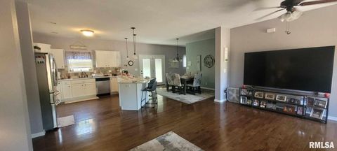 Tiny photo for 1670 WOODS Lane, Centralia, IL 62801 (MLS # EB459868)