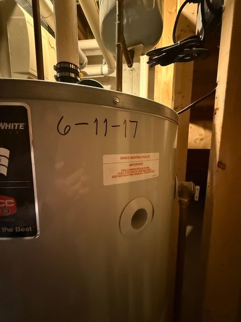 Tiny photo for 203 Ahmed Court, Glendale Heights, IL 60139 (MLS # 12498784)