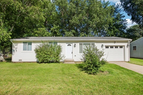 Tiny photo for 2804 Old Oak Drive, McHenry, IL 60050 (MLS # 12692066)