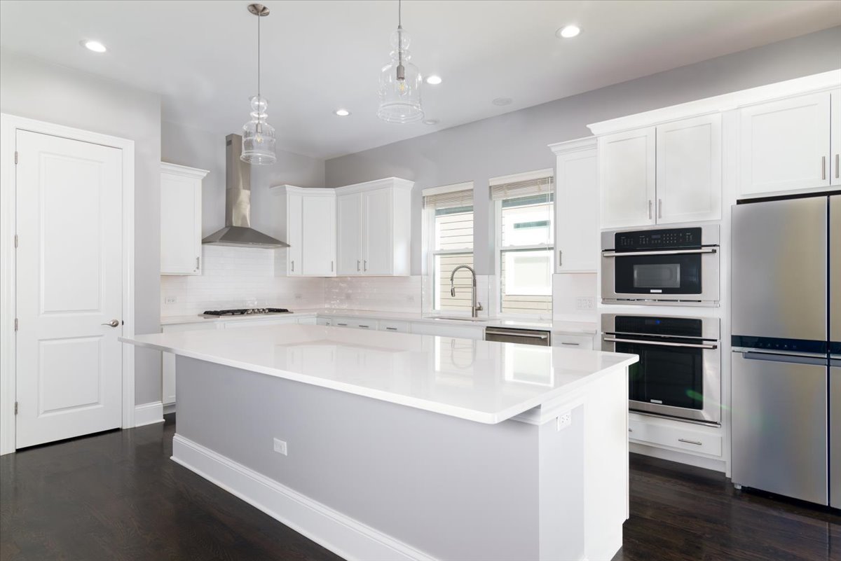 1091 Ironwood Court